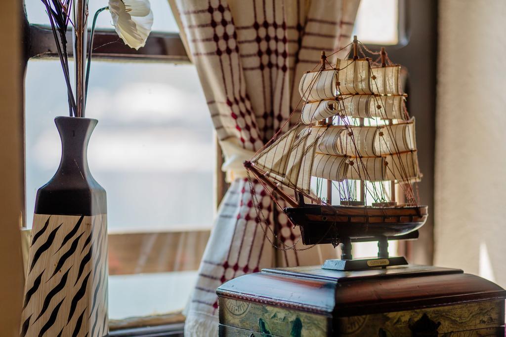 Celine'S Place By The Sea كوتور المظهر الخارجي الصورة